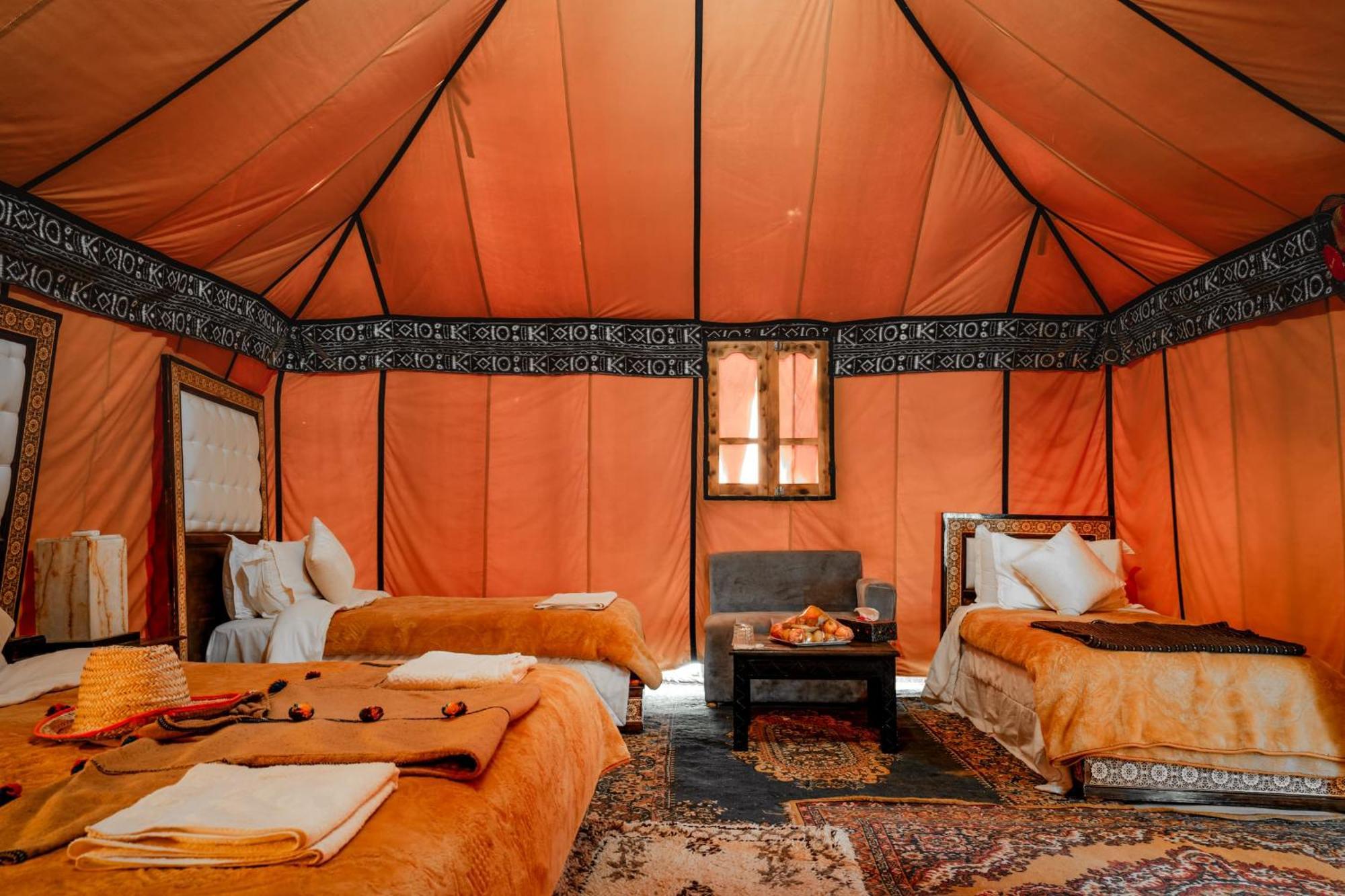 Luxury Desert Camp Мерзуга Экстерьер фото