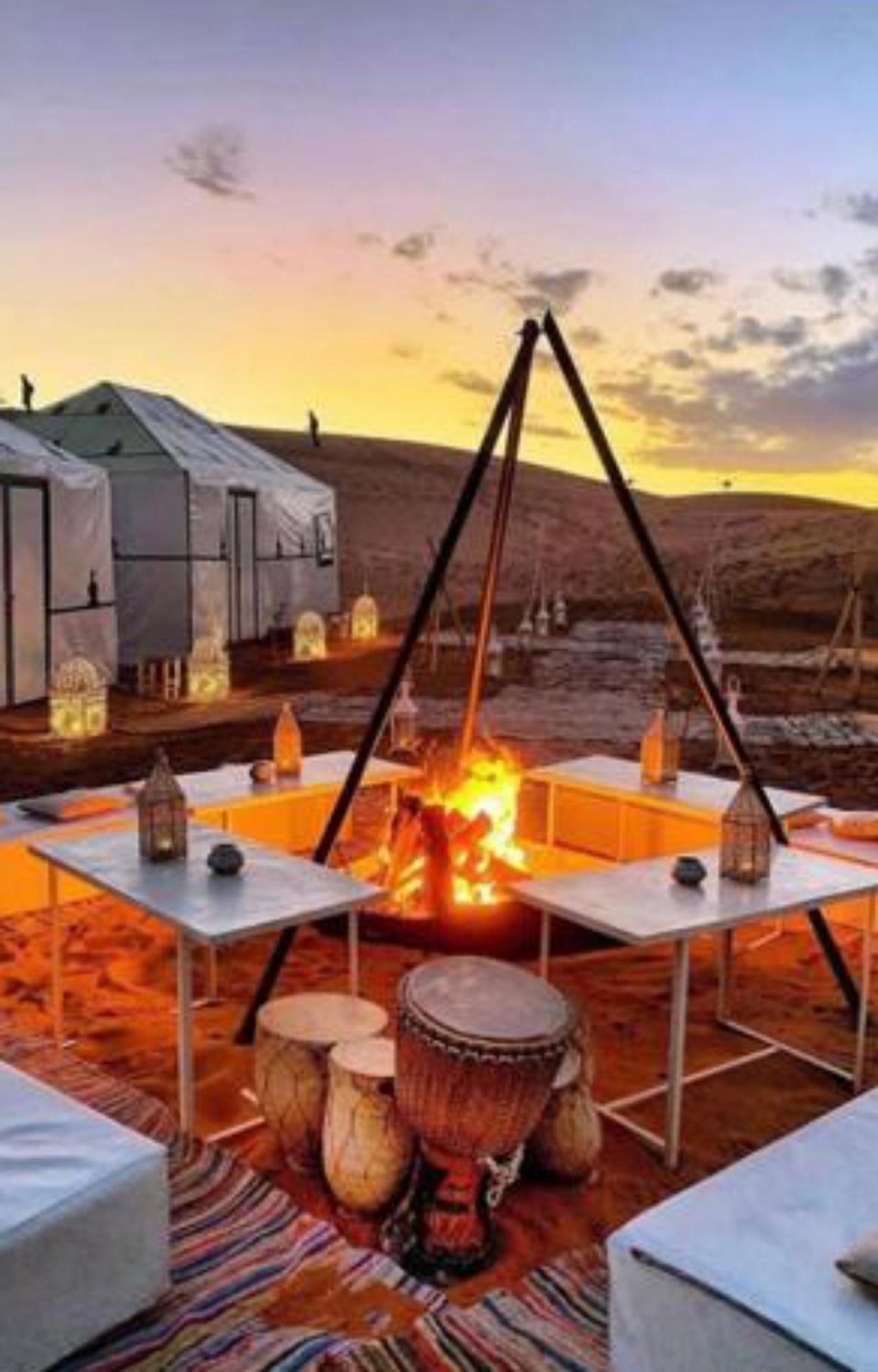 Отель Luxury Desert Camp Мерзуга Экстерьер фото