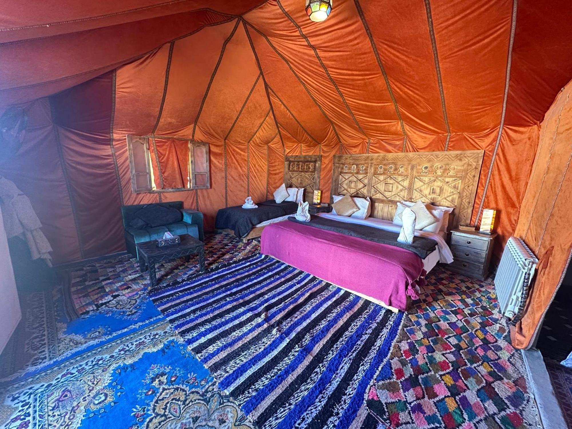 Отель Luxury Desert Camp Мерзуга Экстерьер фото