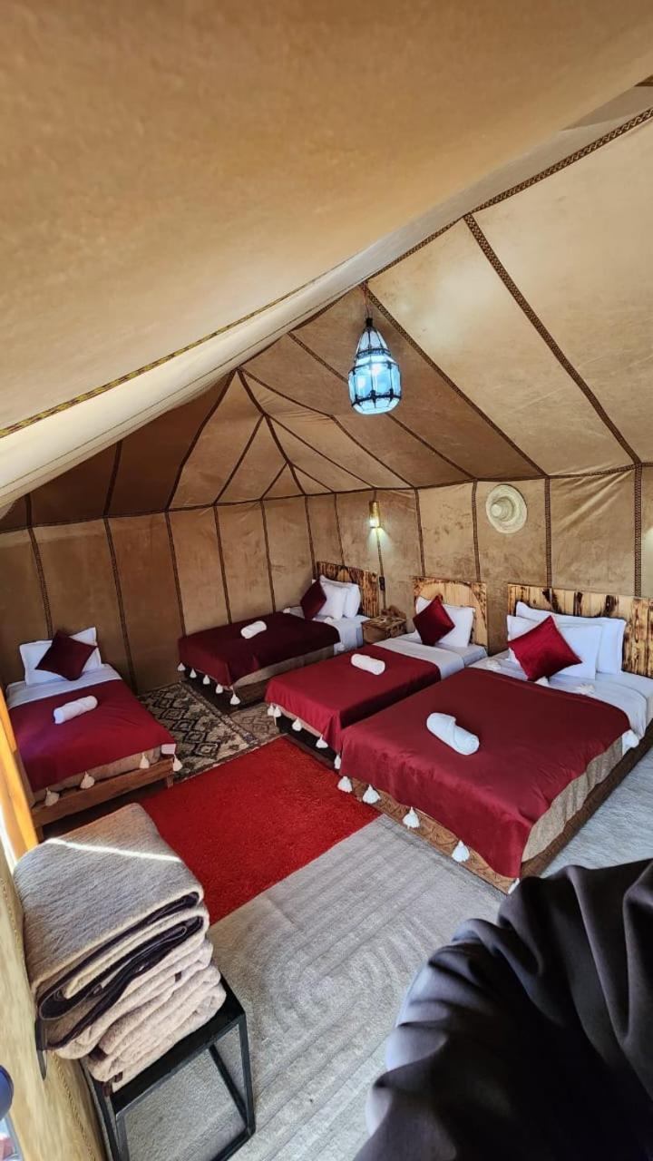 Luxury Desert Camp Мерзуга Экстерьер фото